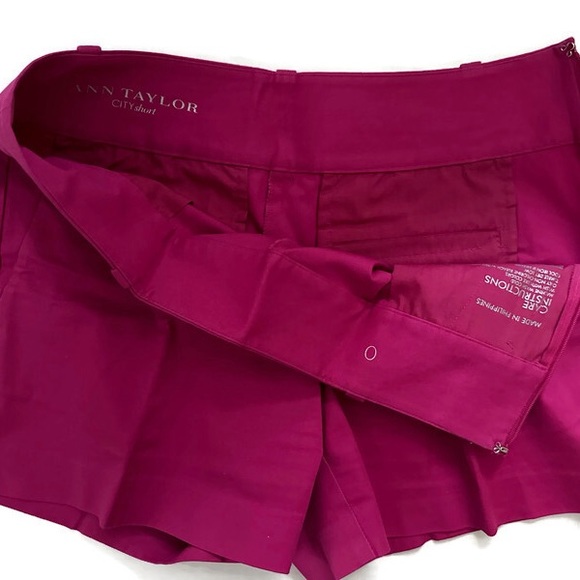 Ann Taylor City Shorts Size 0 - Picture 3 of 3